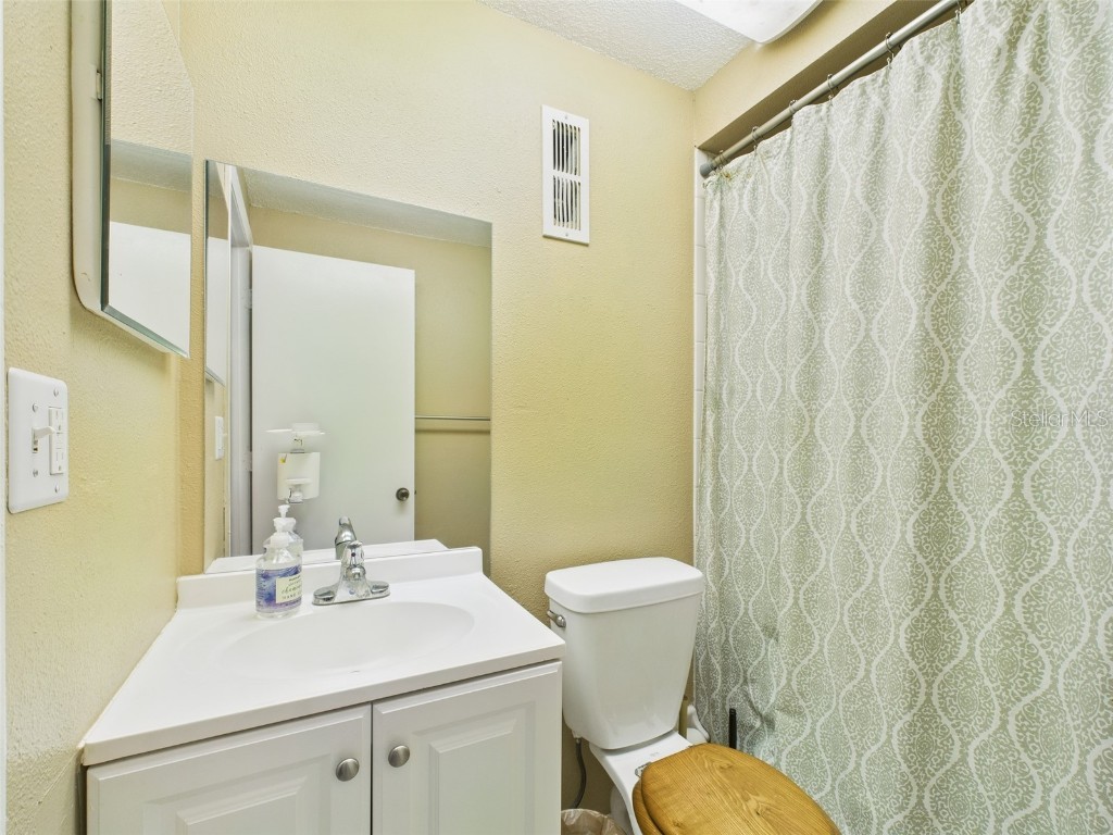 1718 Azalea Court #B Oldsmar FL 34677 P4935316 image43