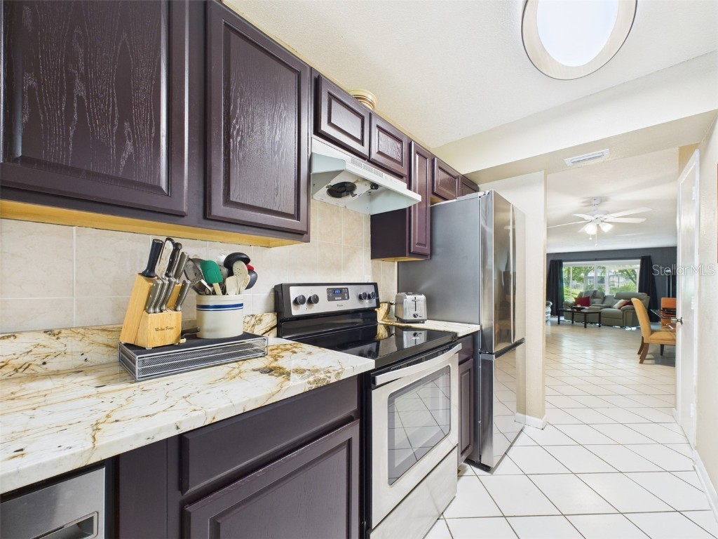 1718 Azalea Court #B Oldsmar FL 34677 P4935316 image8