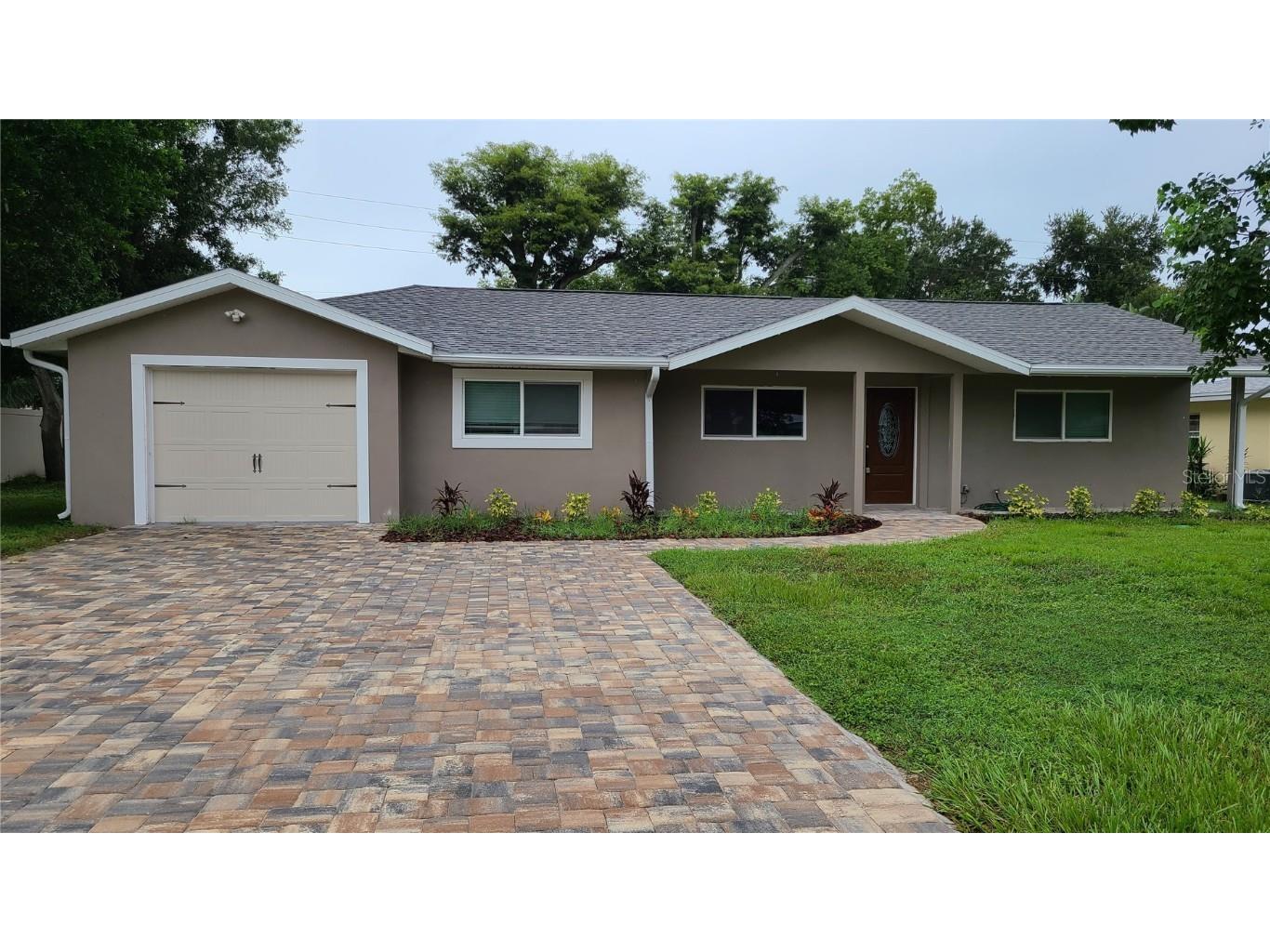 1718 Cardinal Dr Clearwater FL 33759 U8249580 image1