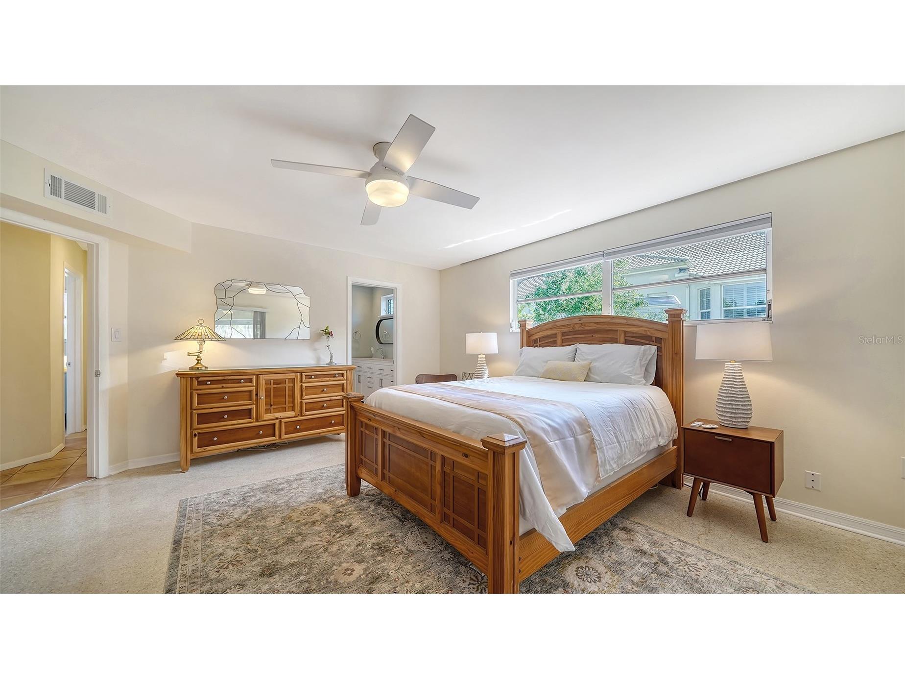 1718 Caribbean Drive Sarasota FL 34231 A4643493 image21