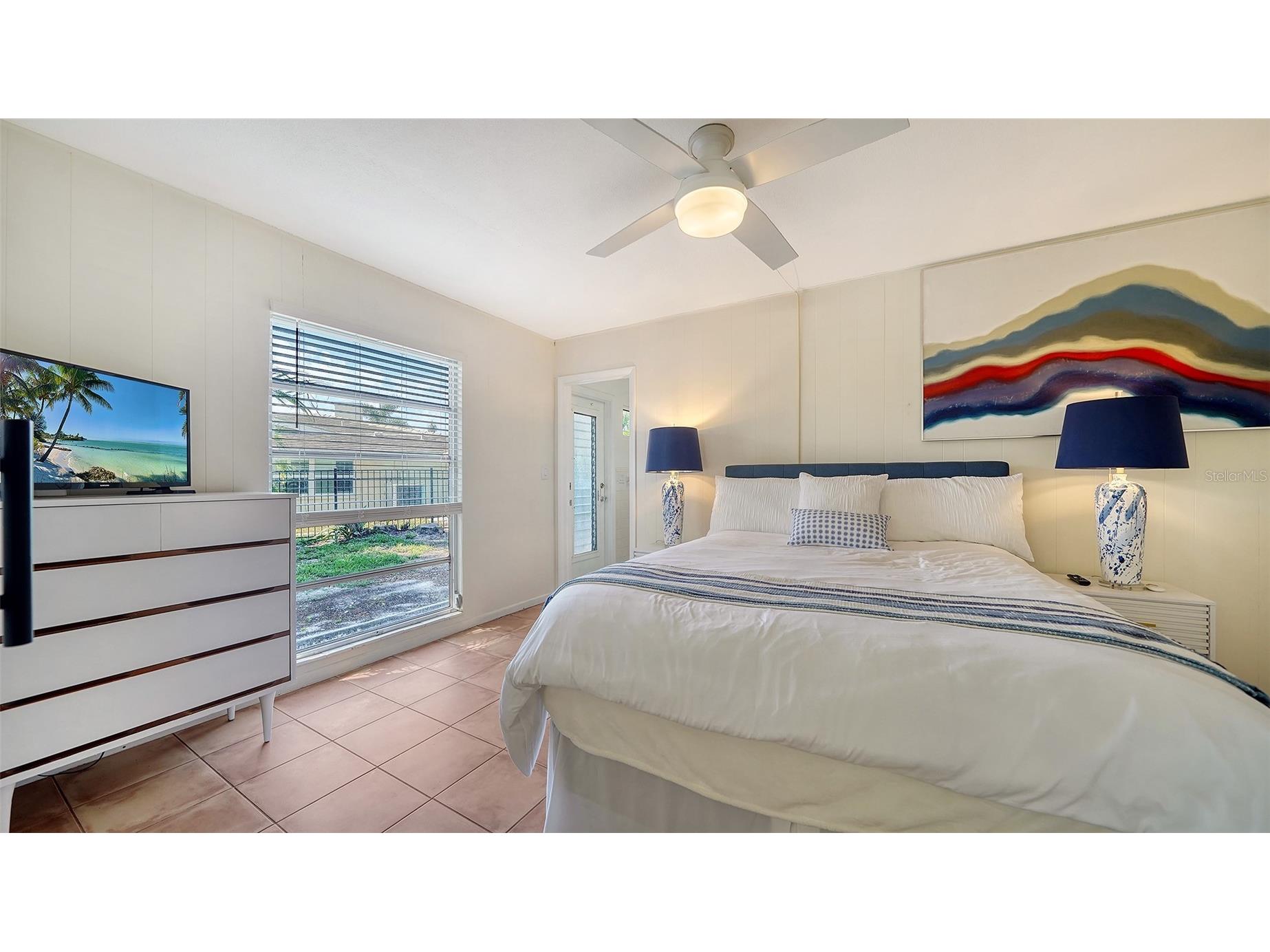 1718 Caribbean Drive Sarasota FL 34231 A4643493 image27