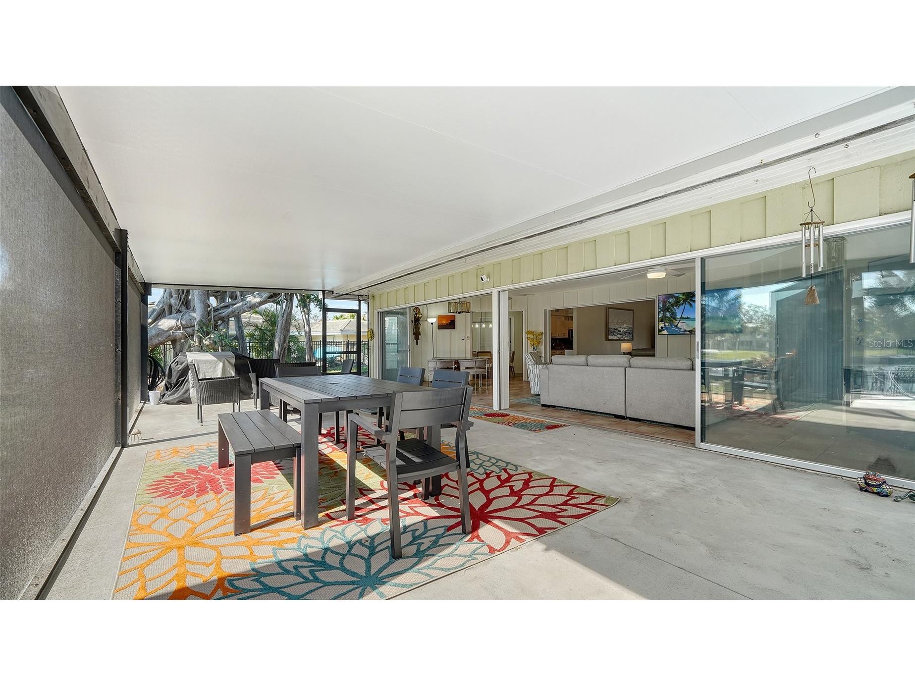 1718 Caribbean Drive Sarasota FL 34231 A4643493 image36