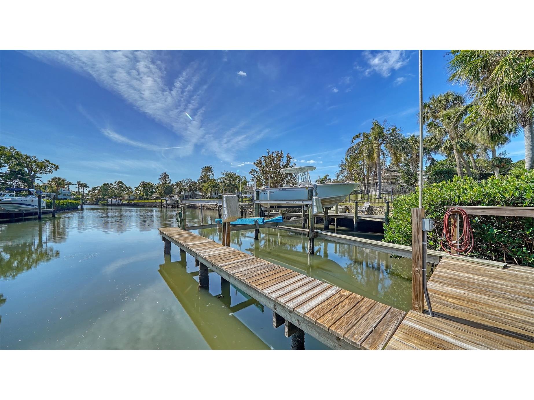 1718 Caribbean Drive Sarasota FL 34231 A4643493 image45