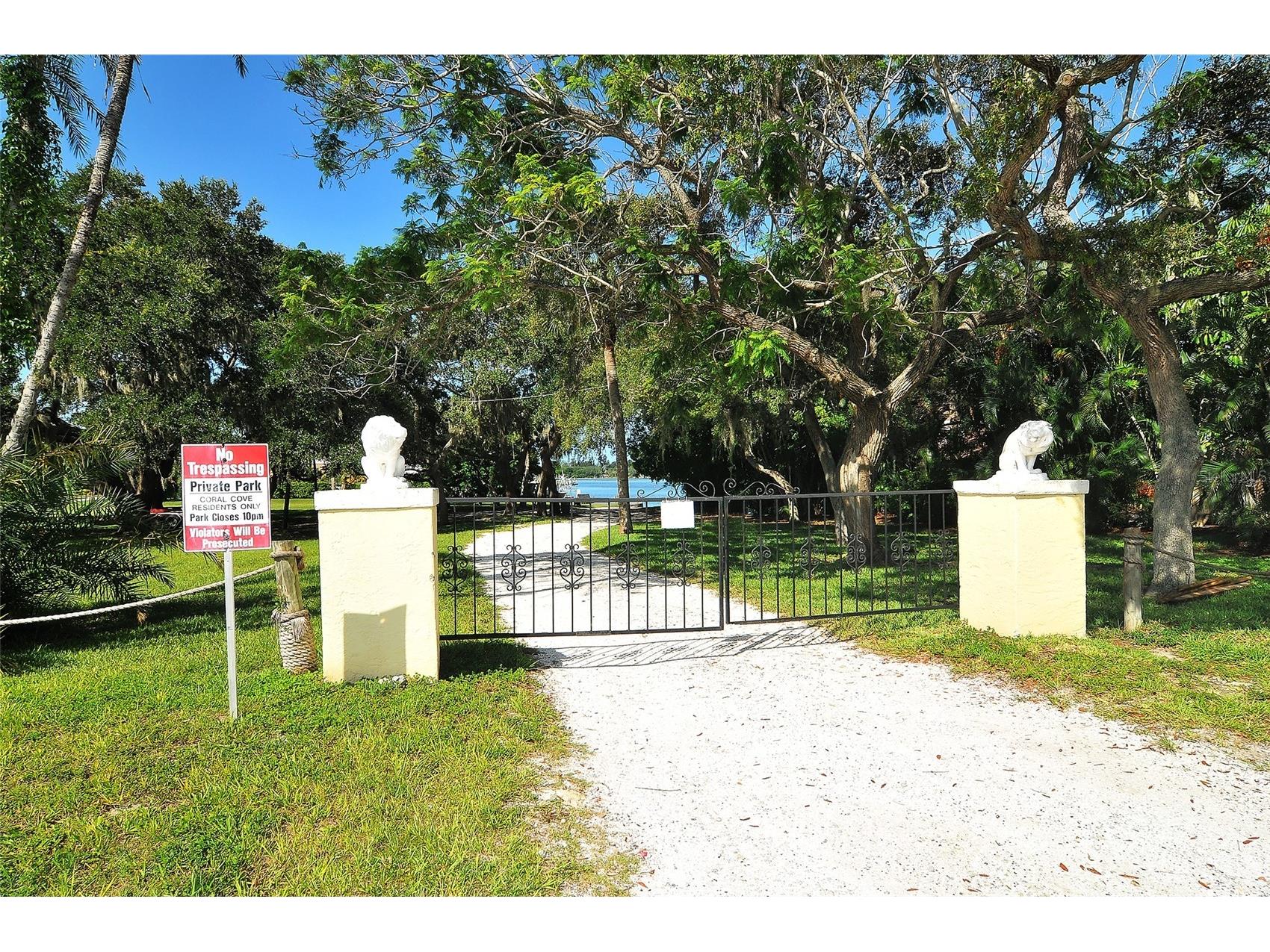 1718 Caribbean Drive Sarasota FL 34231 A4643493 image49