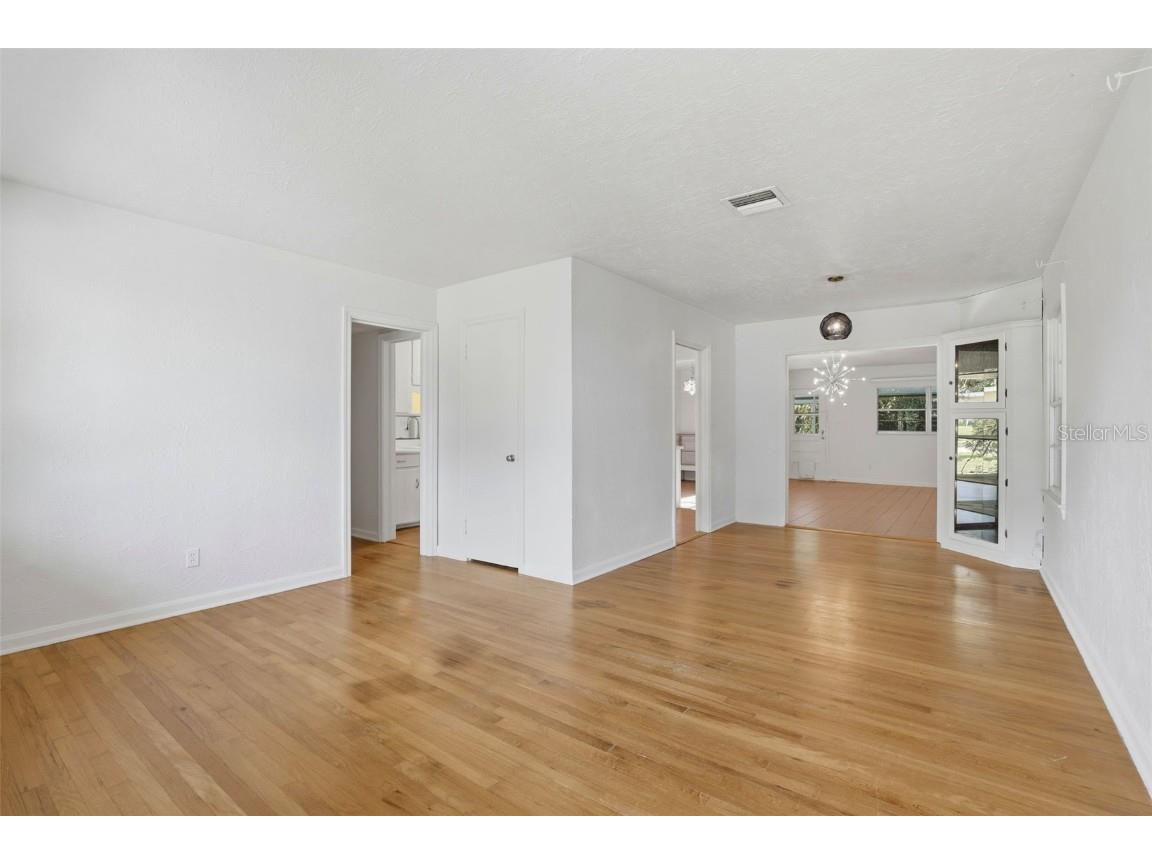 1718 Christy Avenue Orlando FL 32803 O6359881 image4