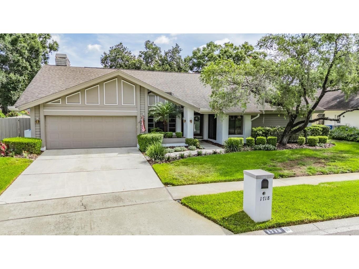 1718 Magdalene Manor Drive Tampa FL 33613 TB8440371 image1