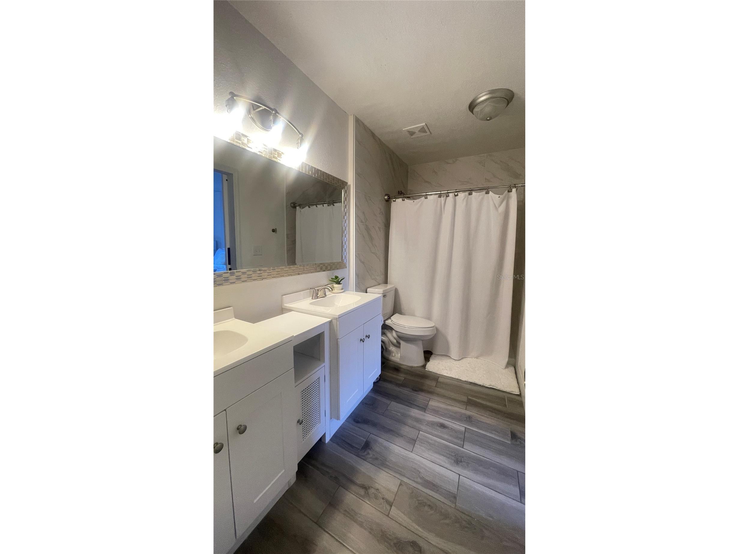 1718 Silver Creek Court #102 Orlando FL 32807 O6401367 image16