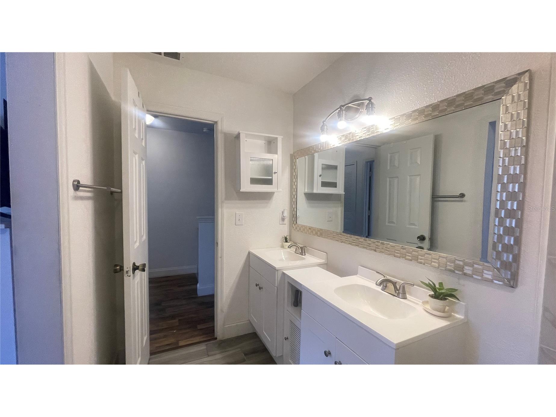 1718 Silver Creek Court #102 Orlando FL 32807 O6401367 image18