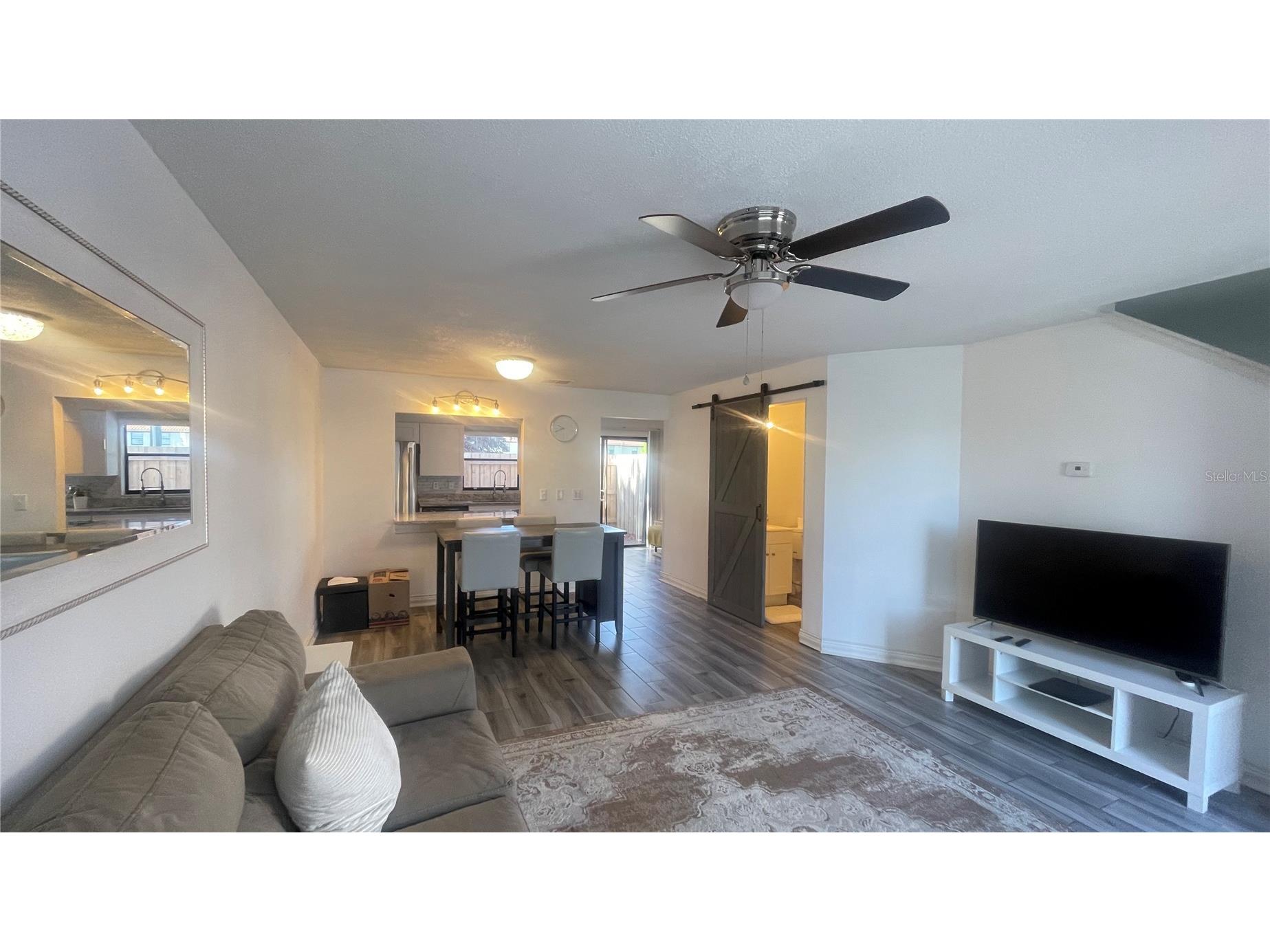 1718 Silver Creek Court #102 Orlando FL 32807 O6401367 image3