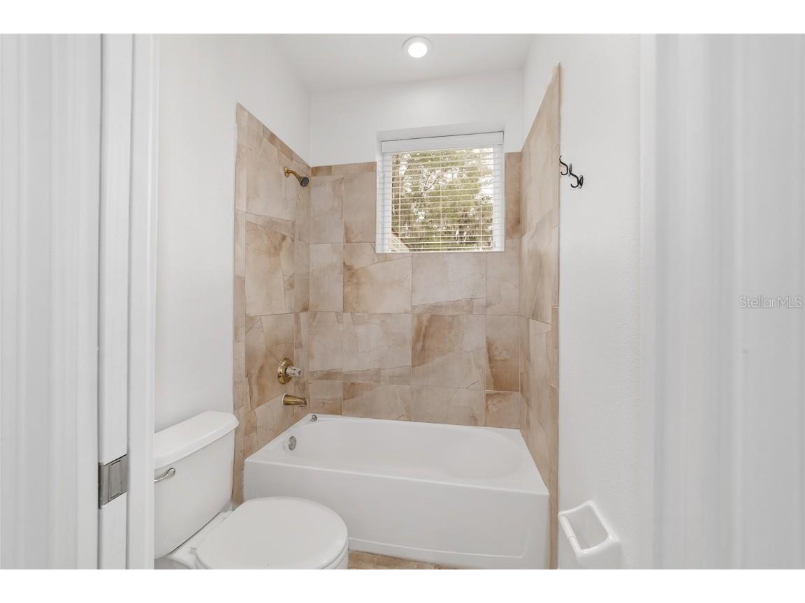 1718 SW 27th Street Ocala FL 34471 OM712380 image46