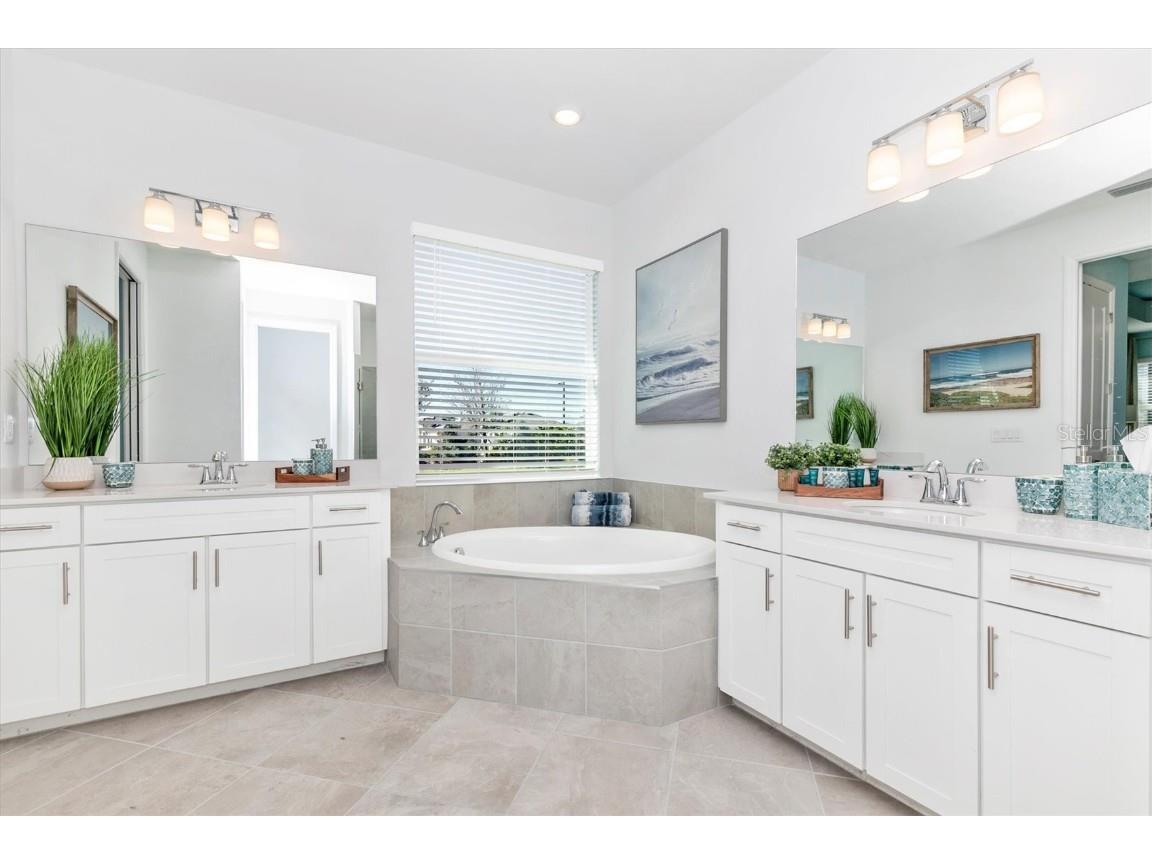 17180 Jadestone Court Venice FL 34293 N6135758 image24