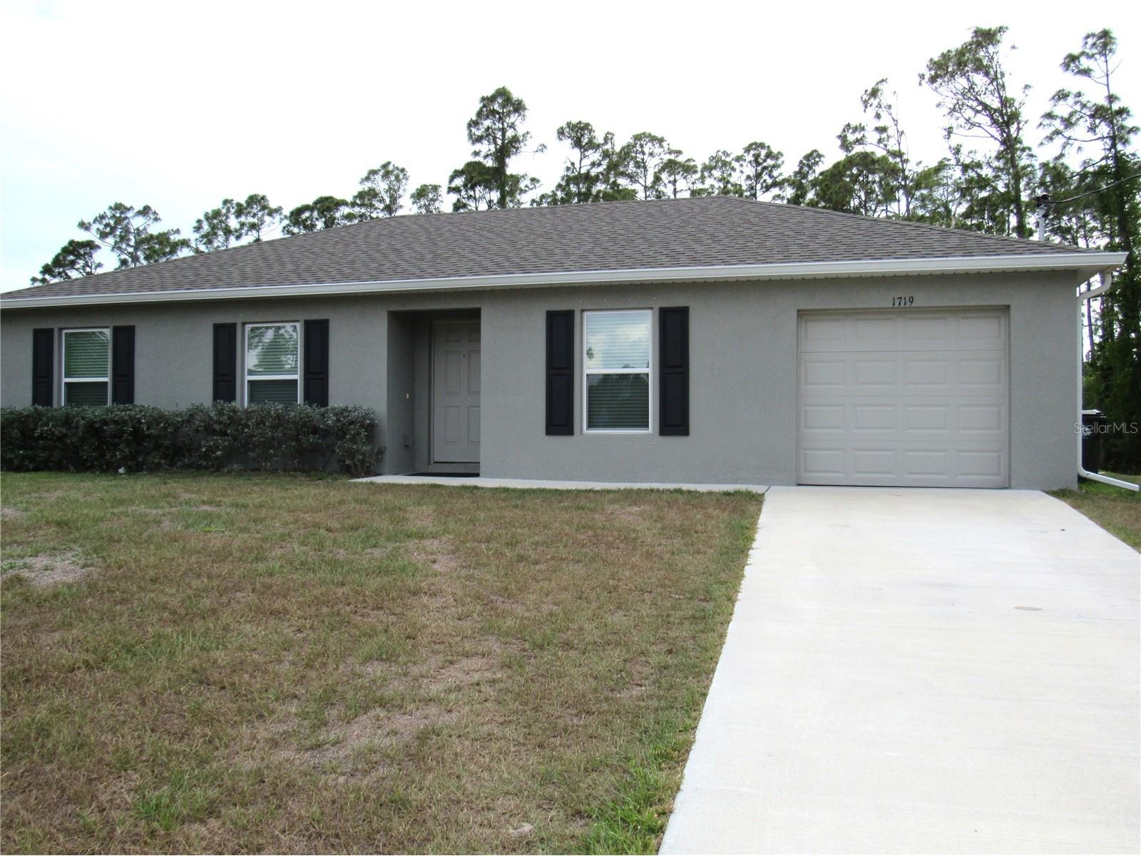1719 Hainsworth Court North Port FL 34288 C7526202 image2