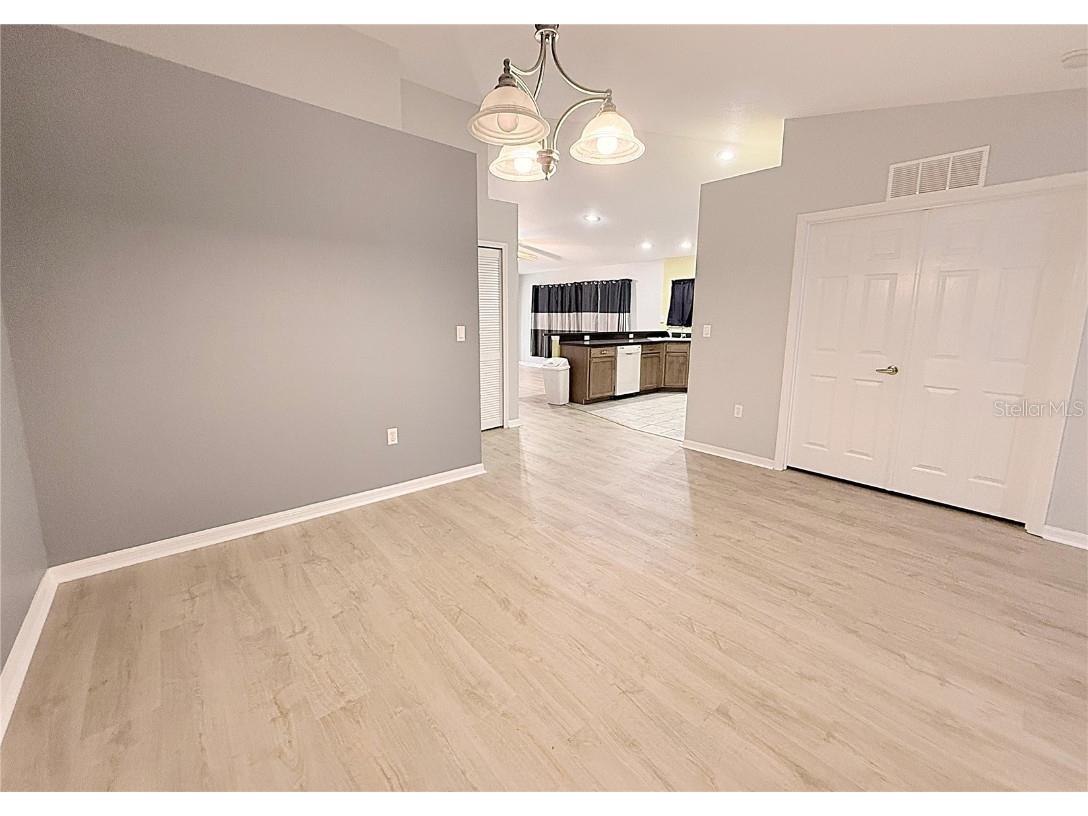 1719 Hammocks Avenue Lutz FL 33549 TB8438494 image4