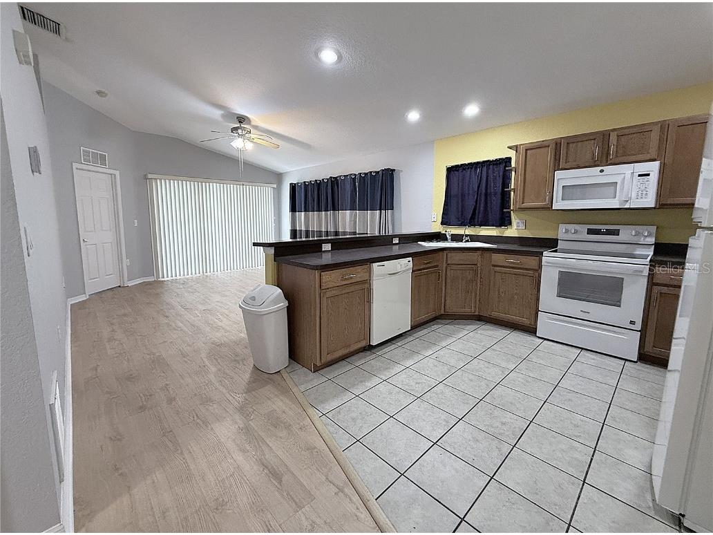 1719 Hammocks Avenue Lutz FL 33549 TB8438494 image5