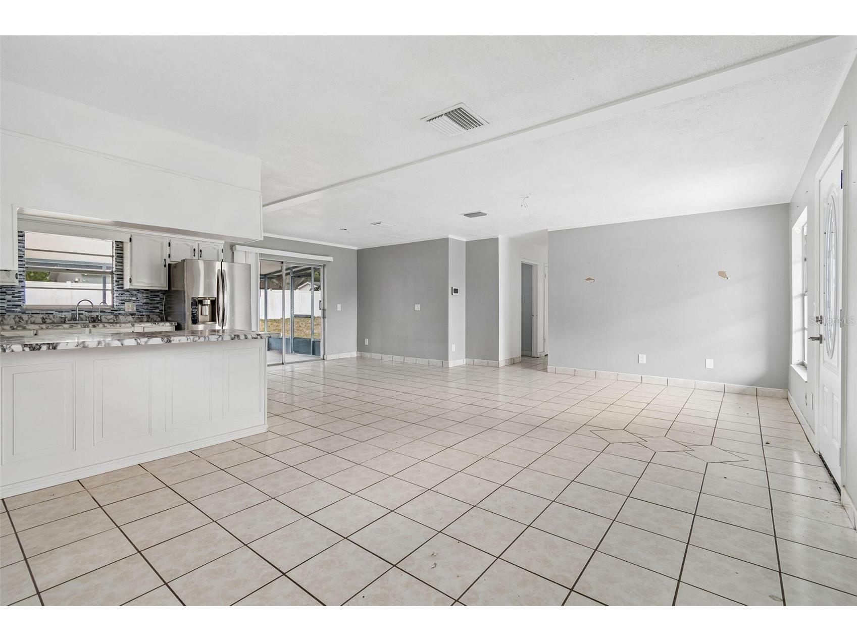1719 Julian Lane Drive Tampa FL 33619 O6420423 image4