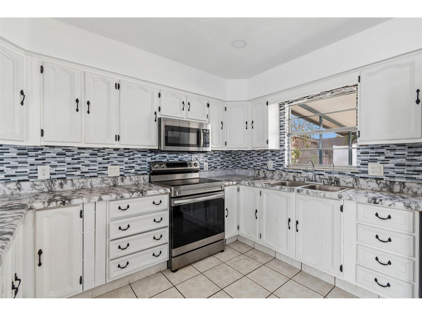 1719 Julian Lane Drive Tampa FL 33619 O6420423 image7
