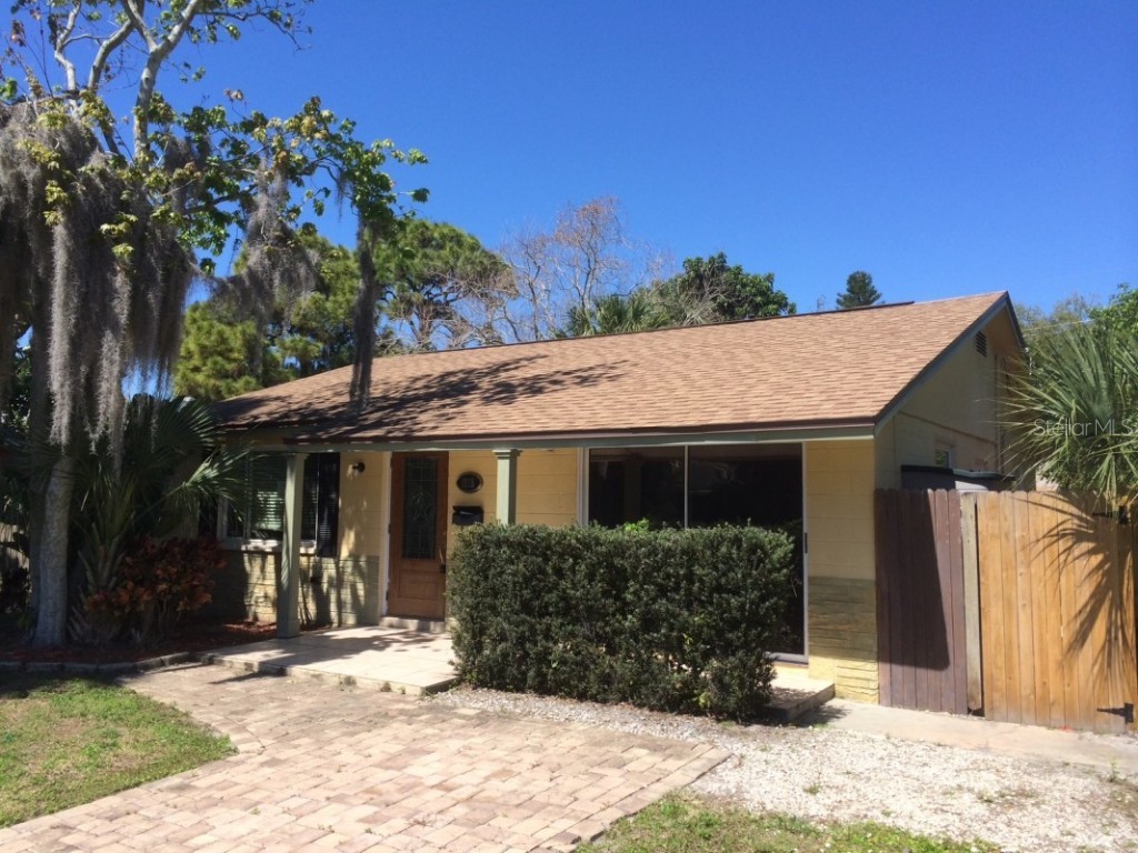 1719 Montana Avenue NE Saint Petersburg FL 33703 A4634460 image1