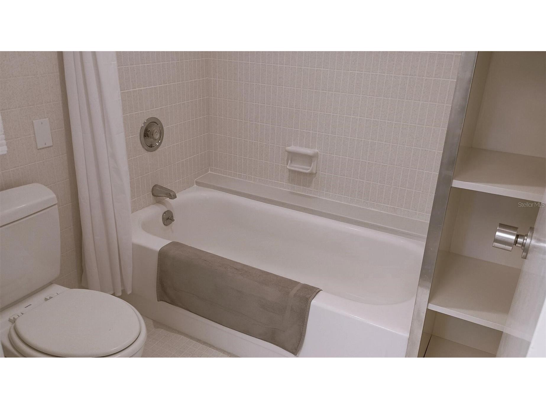 1719 NW 23rd Avenue #4A Gainesville FL 32605 O6381777 image17