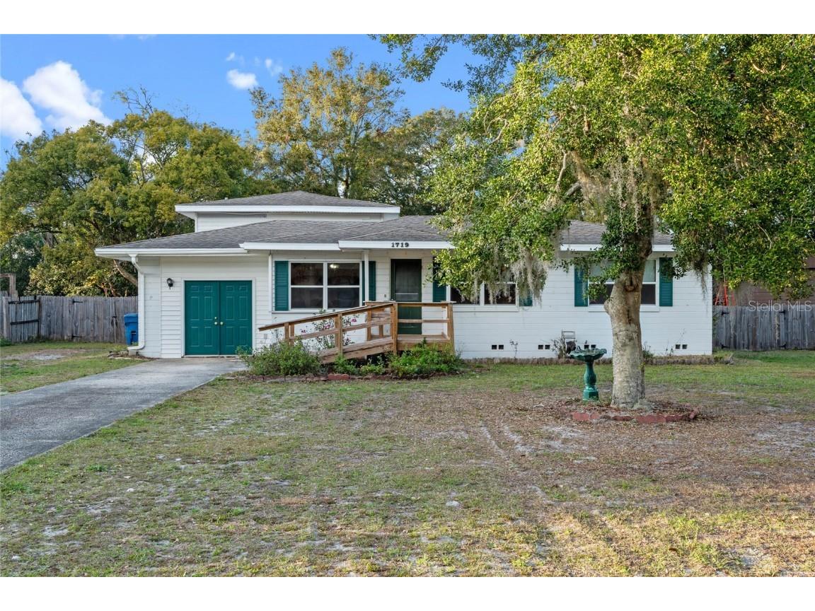 1719 Pine Avenue Deland FL 32724 O6277531 image1
