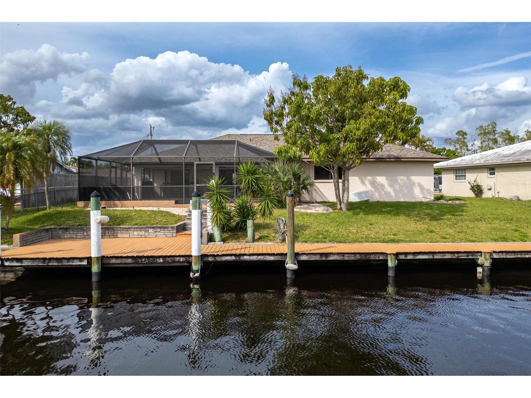 1719 W Bluewater Terrace North Fort Myers FL 33903 A4681243 image38