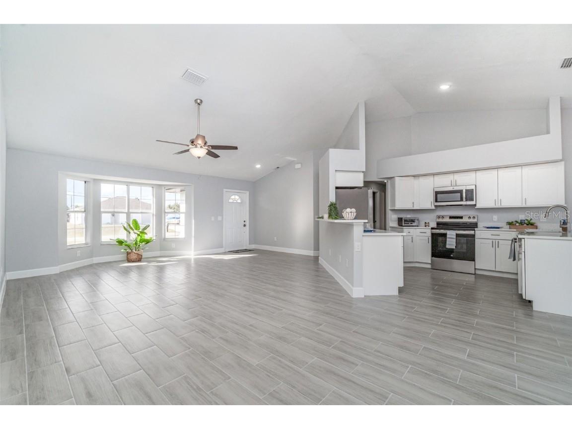 172 Coblentz Street Port Charlotte FL 33954 A4673275 image14