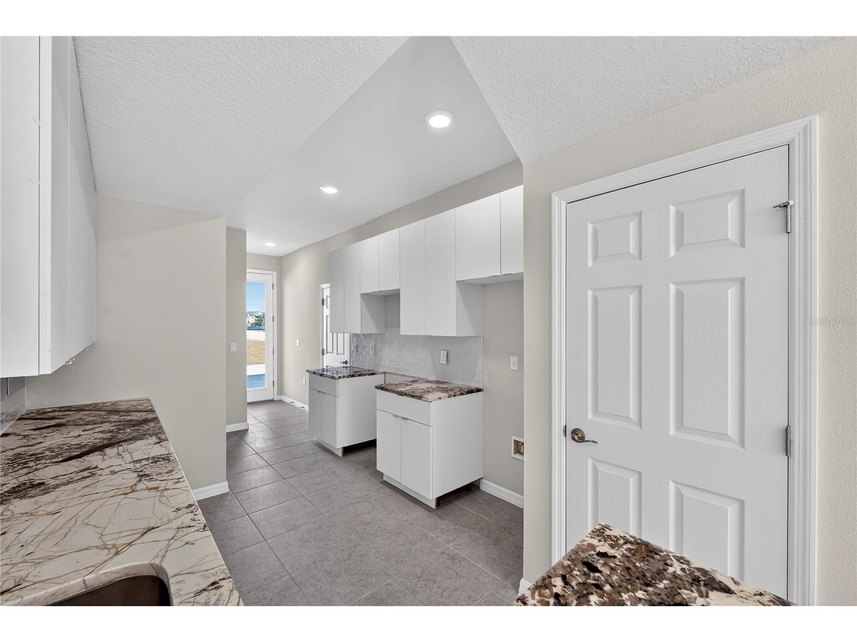 172 Holly Village Drive Davenport FL 33837 V4948146 image25