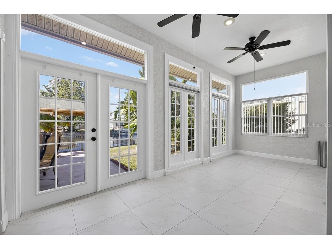 172 Lake Shore Drive W Palm Harbor FL 34684 - LAKE TARPON TB8444908 image36