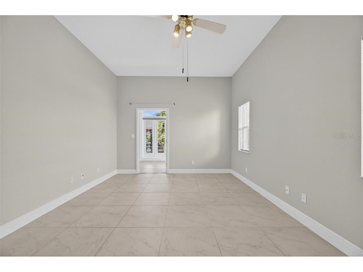 172 Lake Shore Drive W Palm Harbor FL 34684 TB8452362 image11