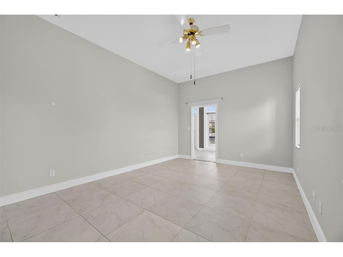 172 Lake Shore Drive W Palm Harbor FL 34684 TB8452362 image12