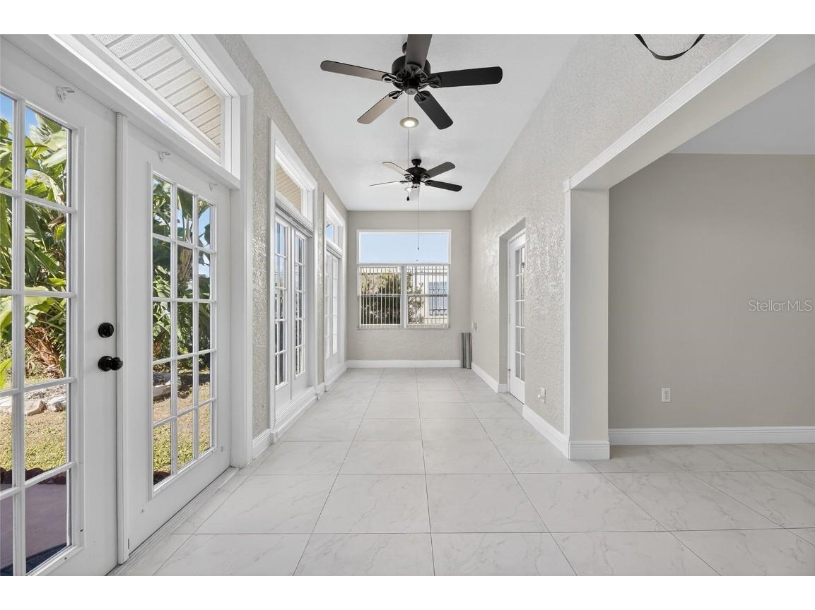 172 Lake Shore Drive W Palm Harbor FL 34684 TB8452362 image32