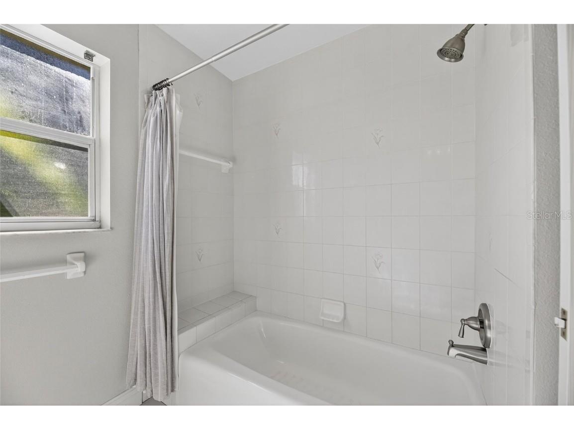 172 Lake Shore Drive W Palm Harbor FL 34684 TB8452362 image55