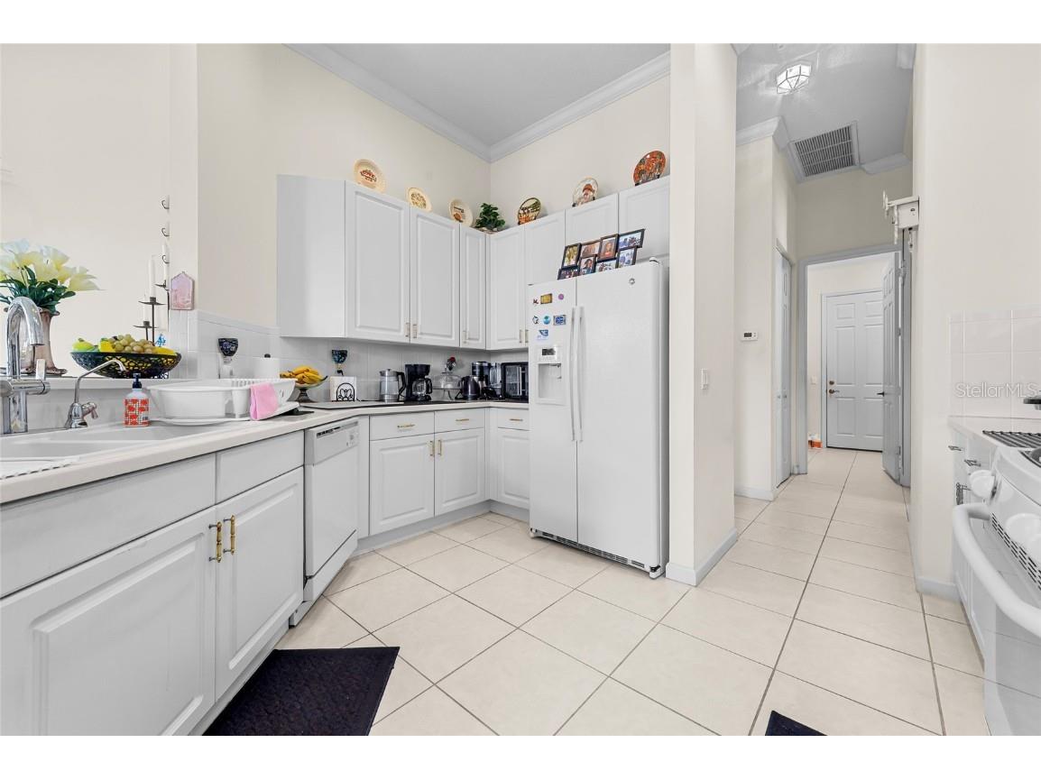 172 NW Magnolia Lakes Boulevard Port Saint Lucie FL 34952 V4945365 image8