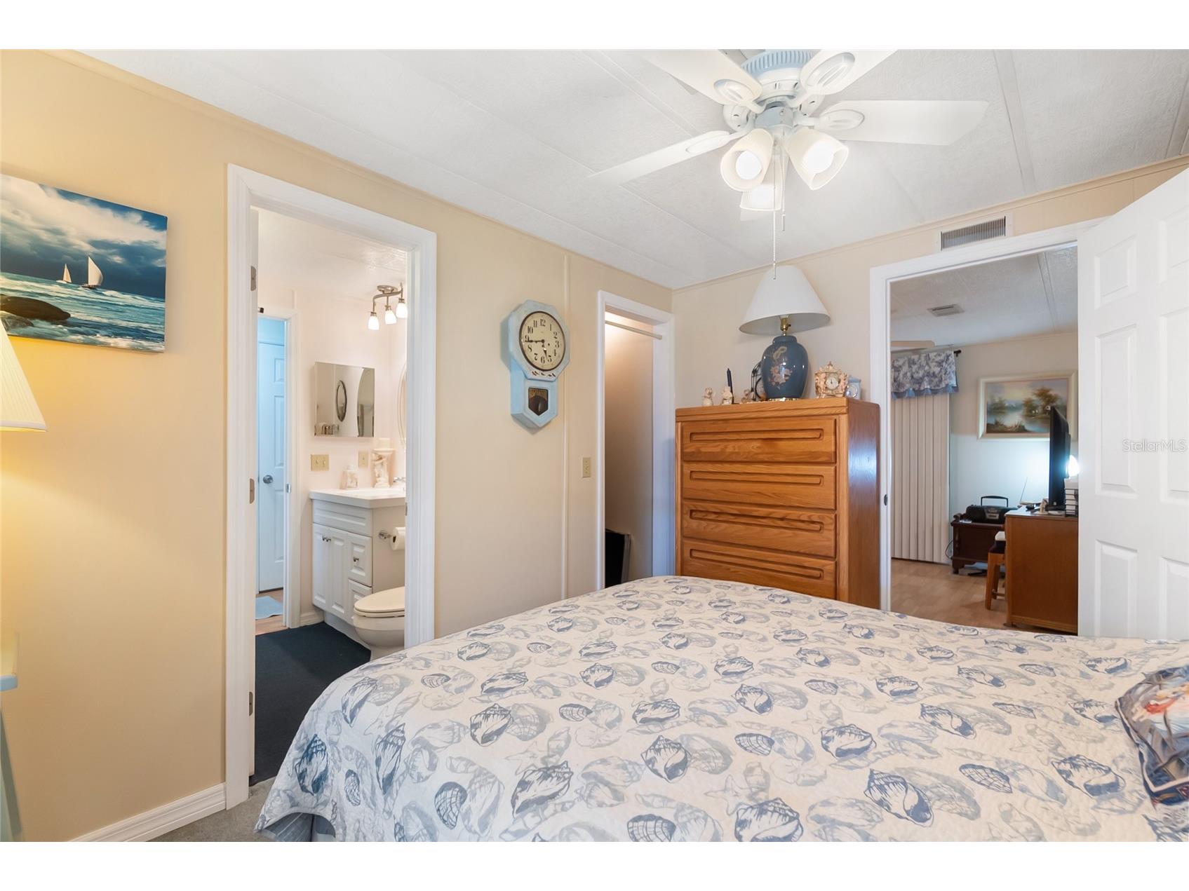 172 Palm Harbor Drive North Port FL 34287 - SNOOK LAKE A4690429 image10