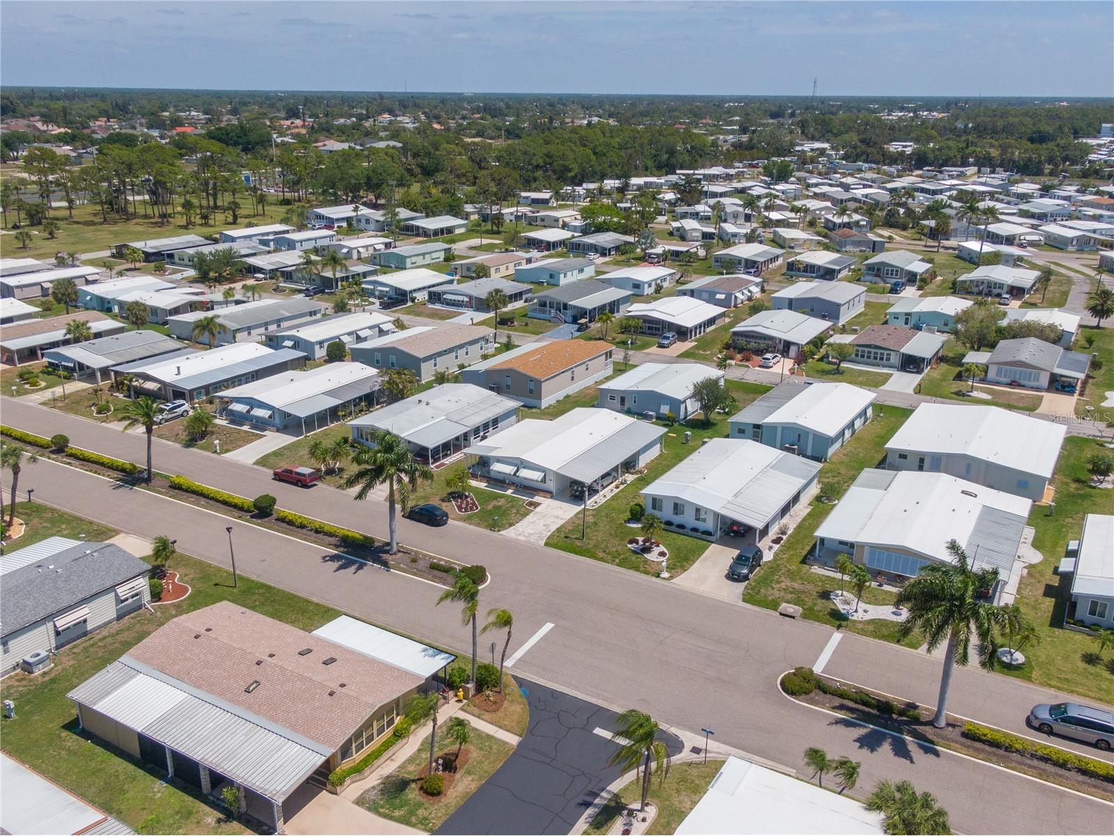 172 Palm Harbor Drive North Port FL 34287 - SNOOK LAKE A4690429 image5