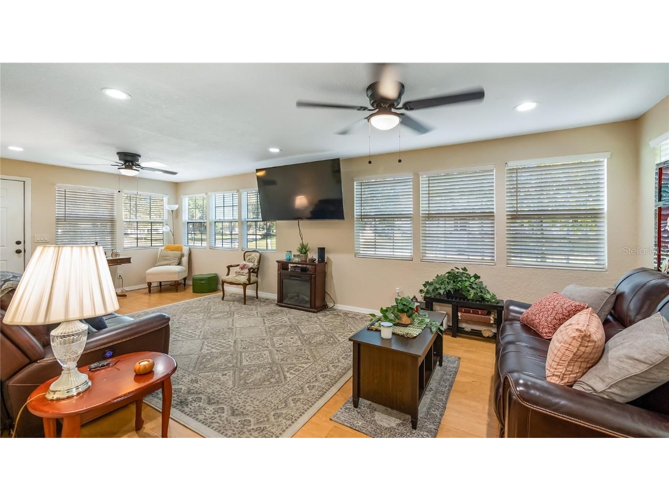 172 S Virginia Avenue Center Hill FL 33514 G5104486 image5