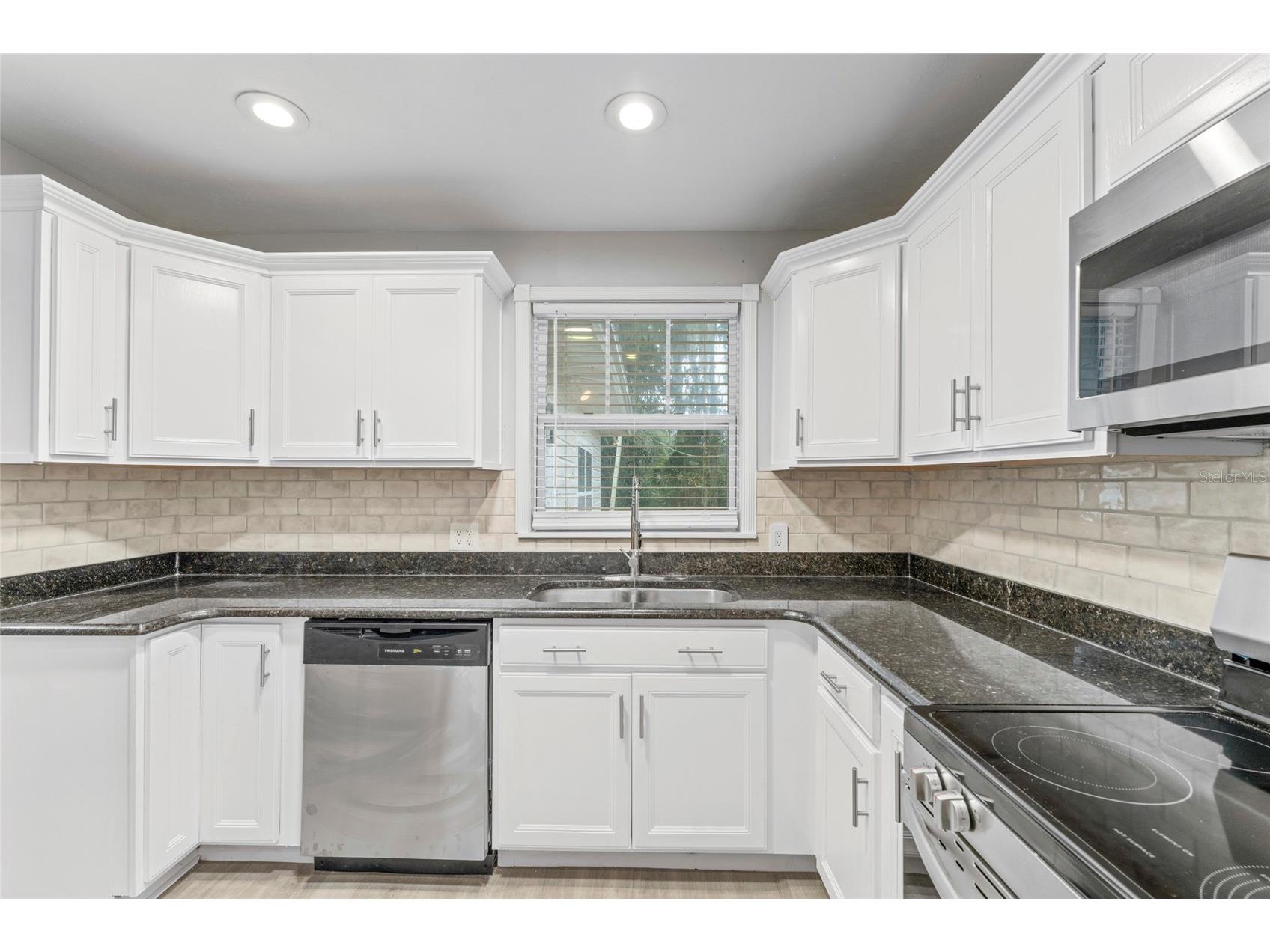 172 SE Saint Margarets Street Lake City FL 32025 OM714901 image14