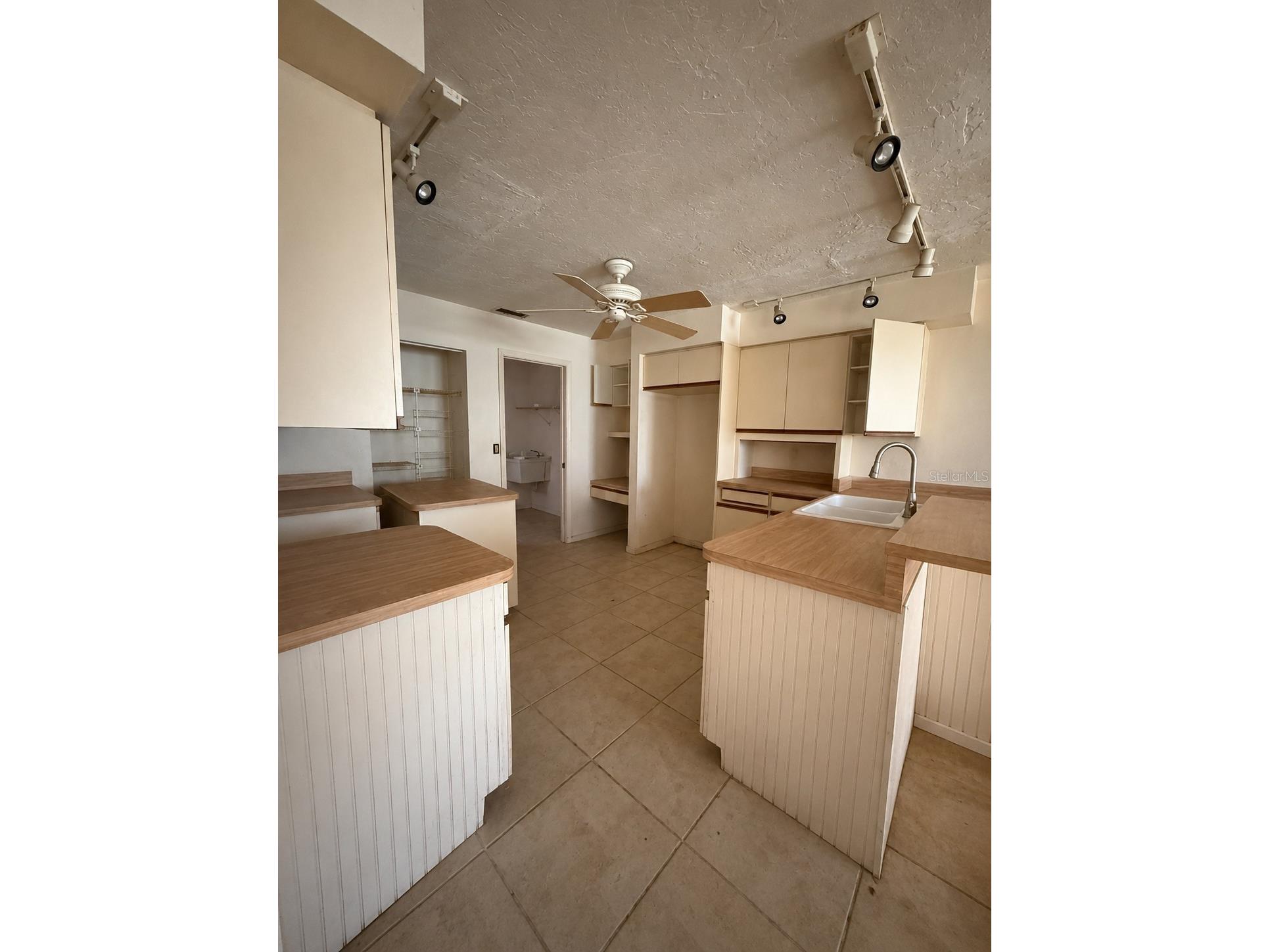 172 Shady Pine Lane Nokomis FL 34275 A4695817 image6