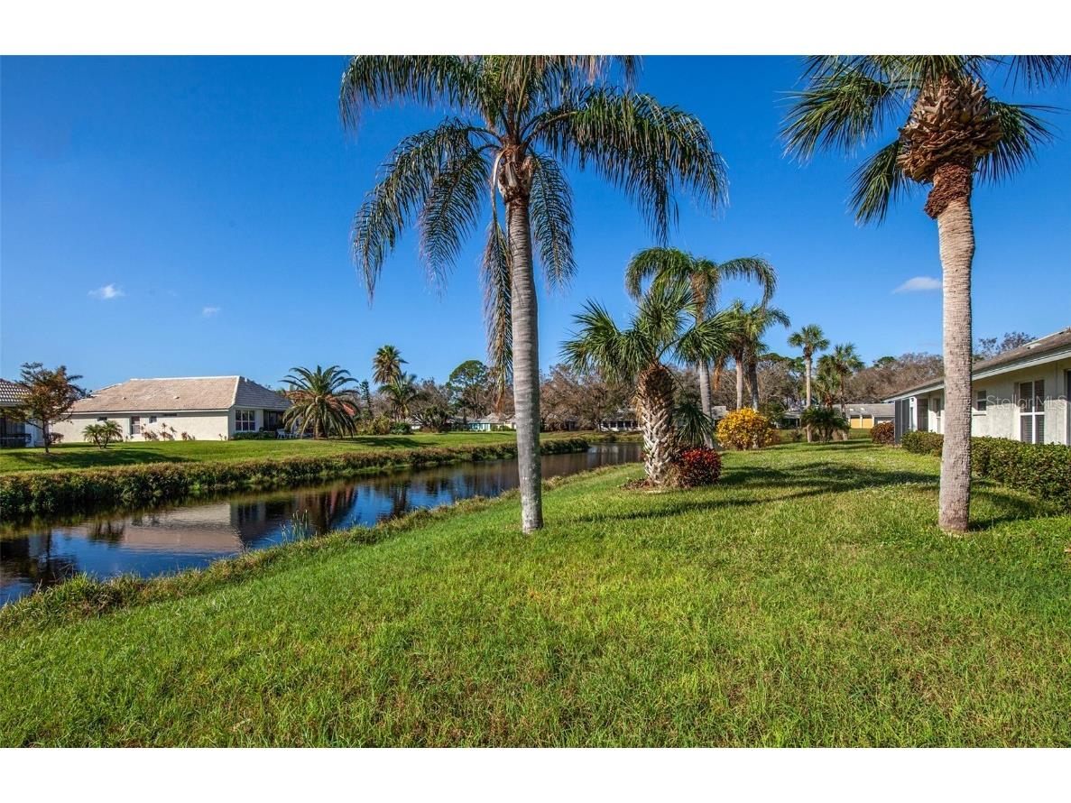 172 Southampton Place #346 Venice FL 34293 N6135073 image1
