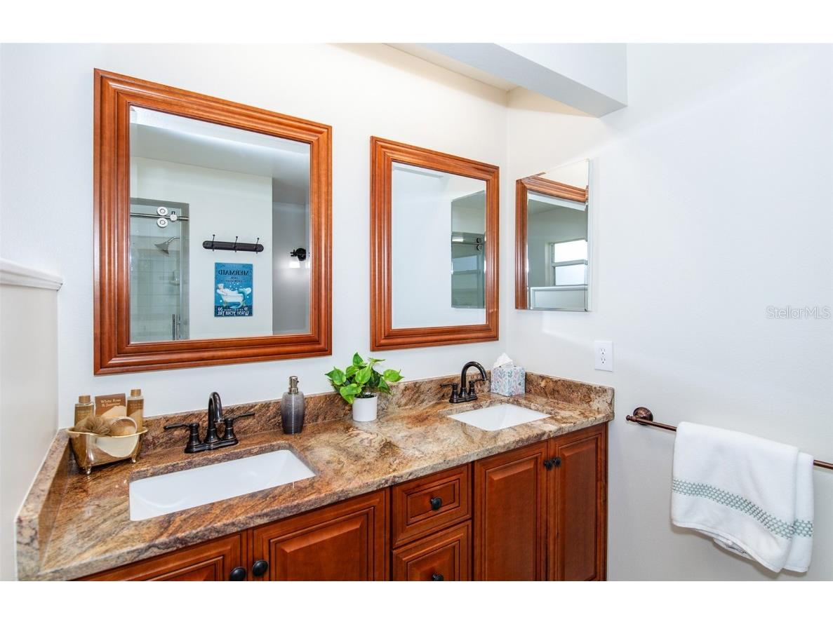 172 Southampton Place #346 Venice FL 34293 N6135073 image25