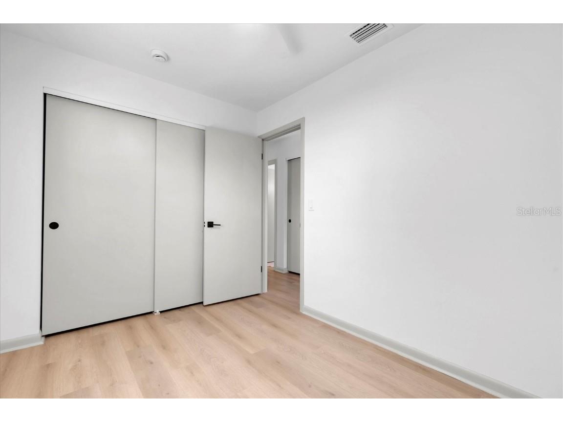 1720 34th Avenue N Saint Petersburg FL 33713 TB8453823 image16