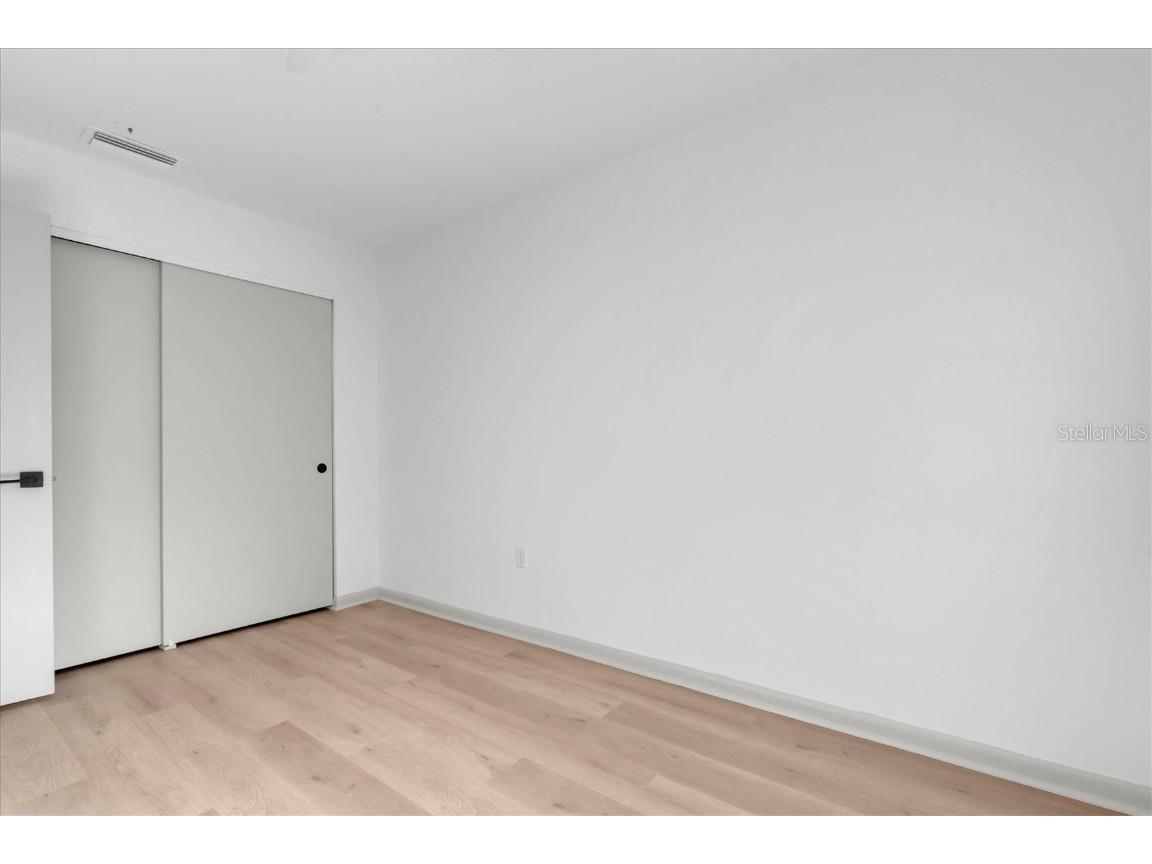 1720 34th Avenue N Saint Petersburg FL 33713 TB8453823 image18