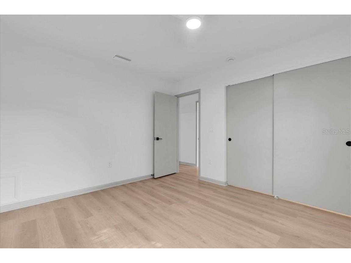 1720 34th Avenue N Saint Petersburg FL 33713 TB8453823 image20