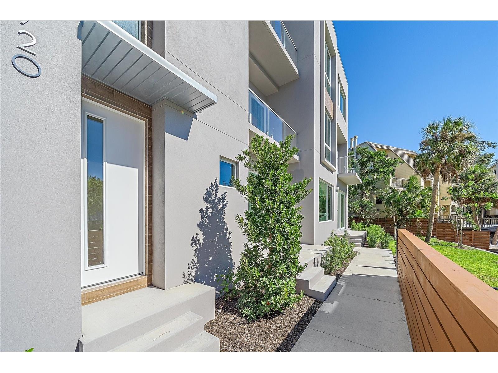 1720 Alderman Street Sarasota FL 34236 A4629855 image3