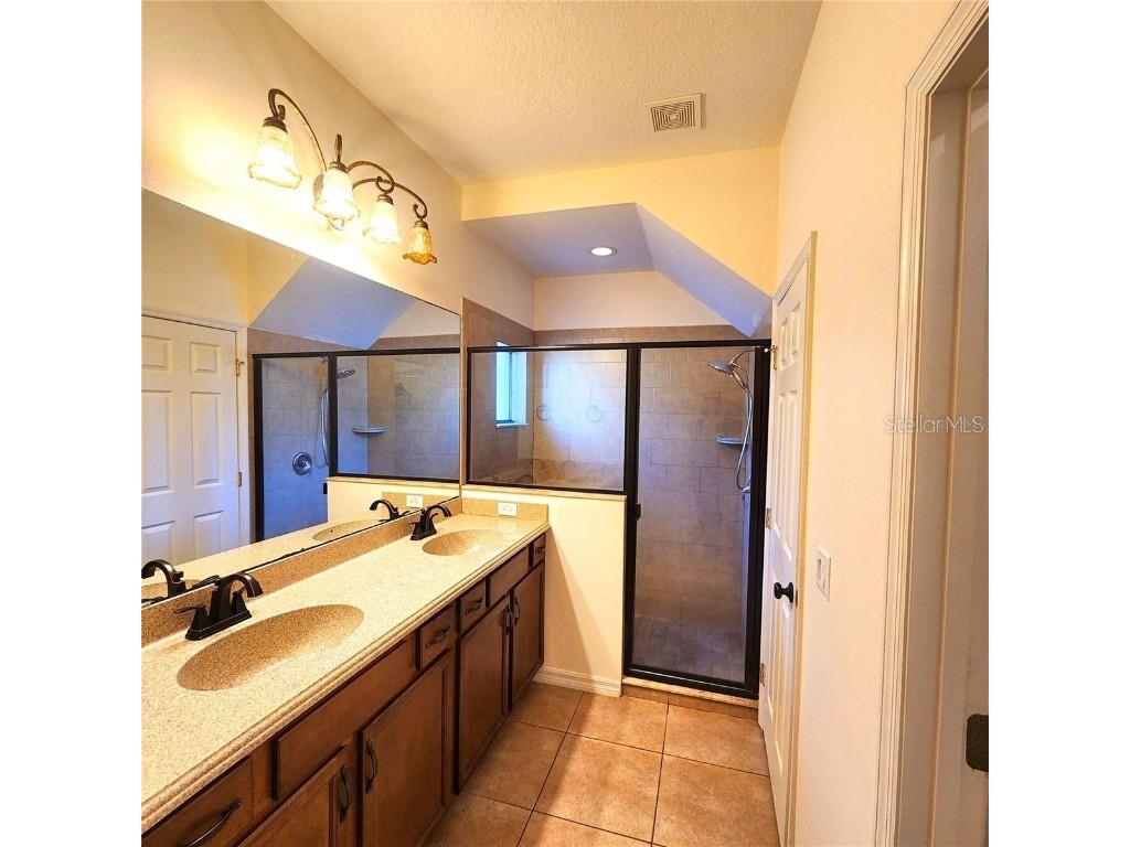 1720 Crocker Avenue Orlando FL 32806 O6362791 image9