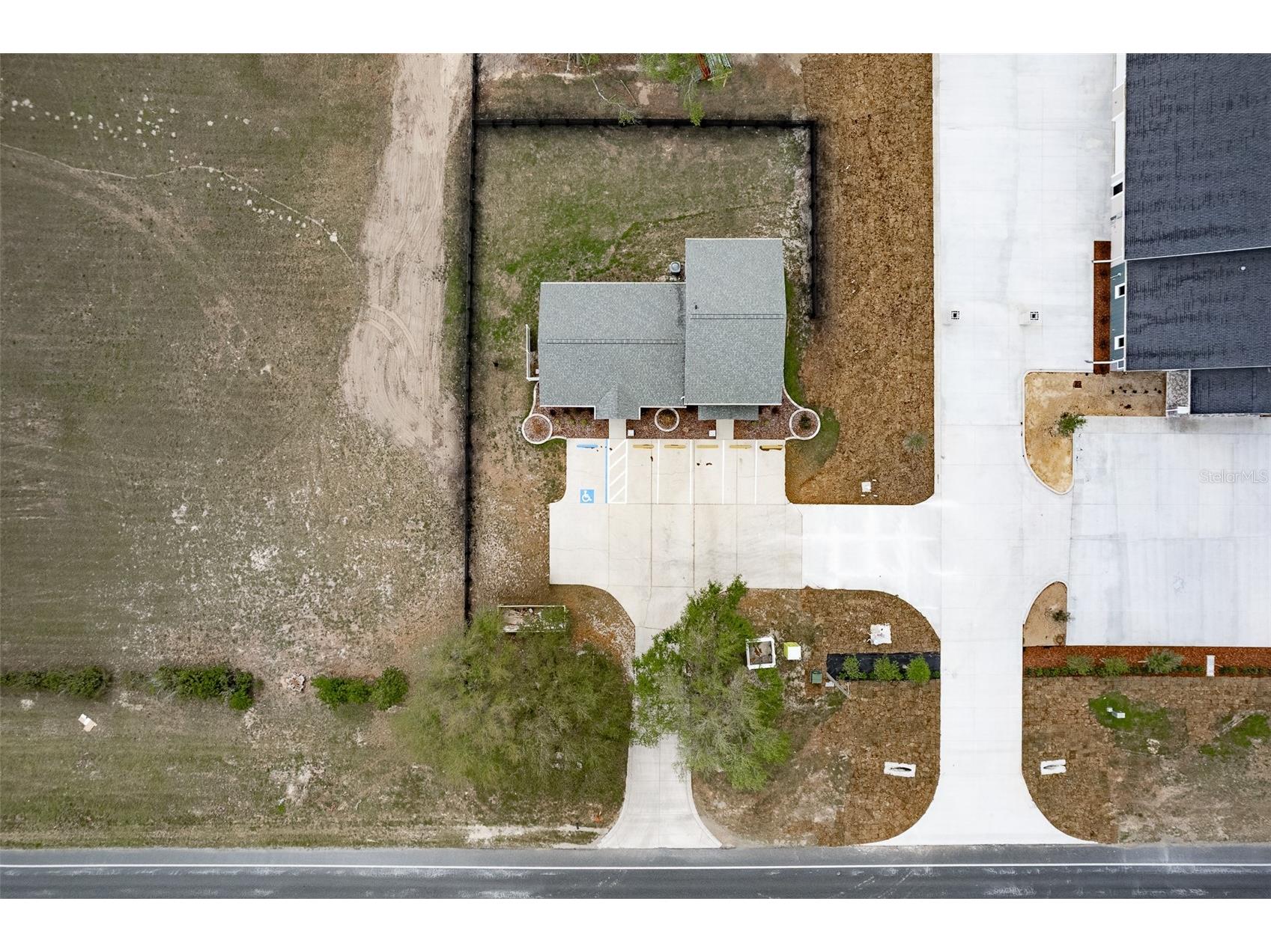 1720 E Cr-484 E Belleview FL 34420 OM721334 image37
