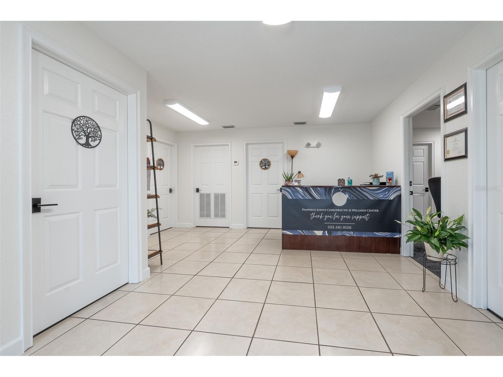 1720 E Cr-484 E Belleview FL 34420 OM721334 image4