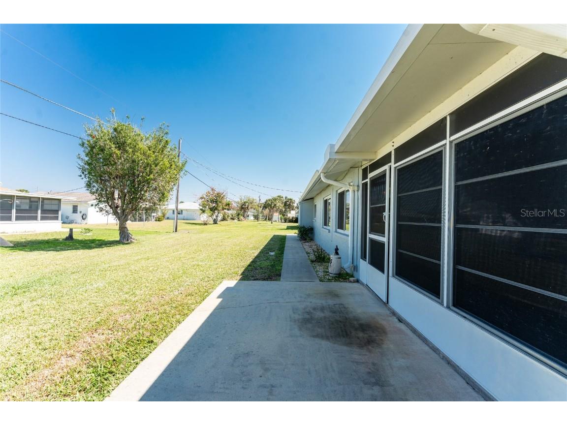 1720 Florence Avenue Englewood FL 34223 D6145128 image38