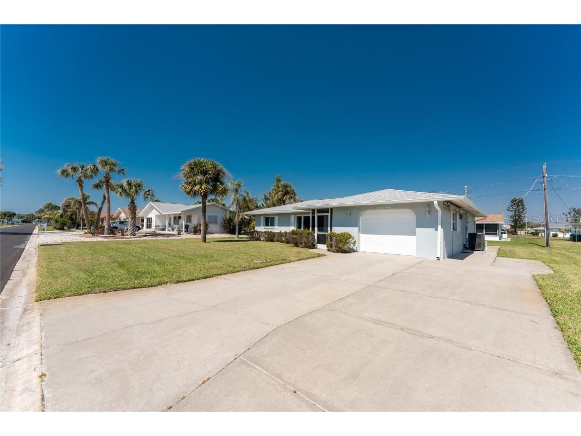 1720 Florence Avenue Englewood FL 34223 D6145128 image42