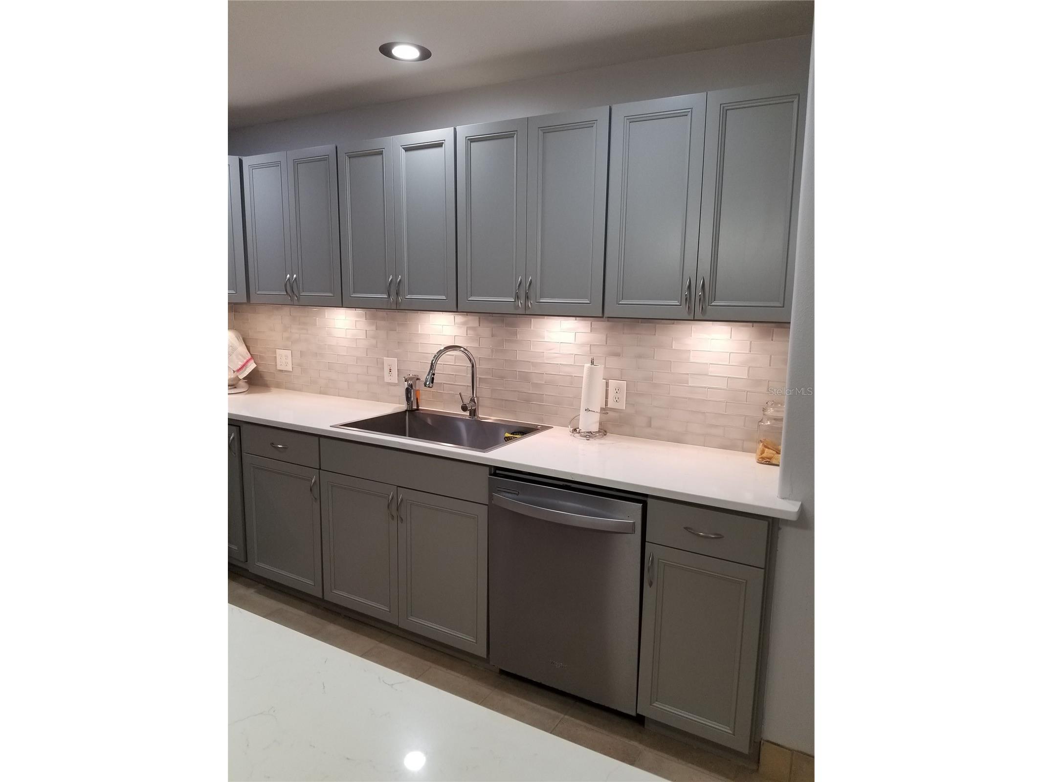 1720 Fossil Drive Englewood FL 34223 - MANASOTA BEACH PUBLIC R4911073 image19