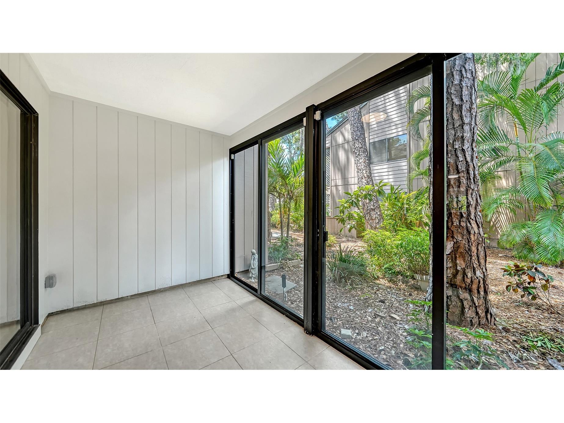 1720 Glenhouse Drive #326 Sarasota FL 34231 A4691697 image11